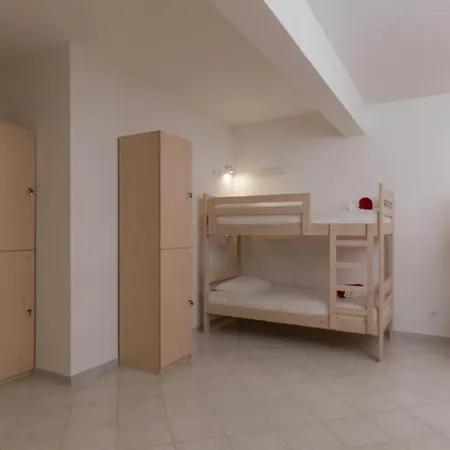 펜션 Free Bird - Bed In Five Bed Mixed 4 두브로브니크